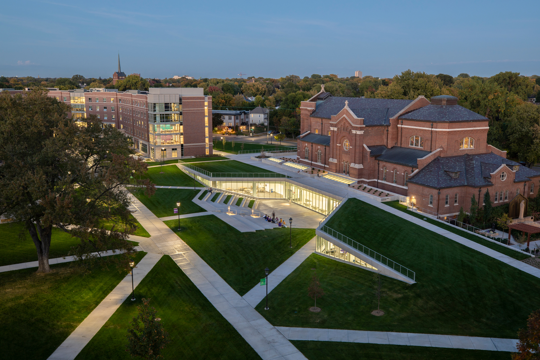 University of St. Thomas Iverson Center for Faith